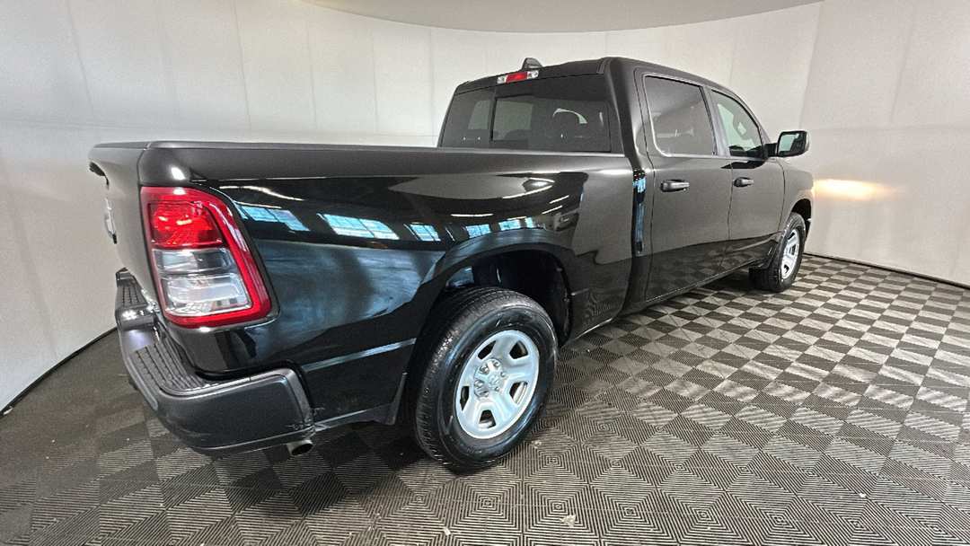 2024 Ram 1500 Tradesman - Image 3