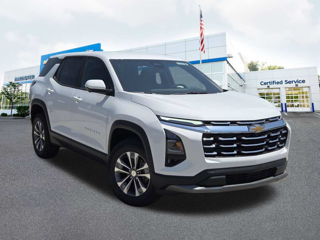 2026 Chevrolet Equinox LT - Image 2