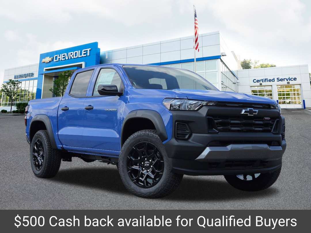 2026 Chevrolet Colorado Trail Boss - Image 2