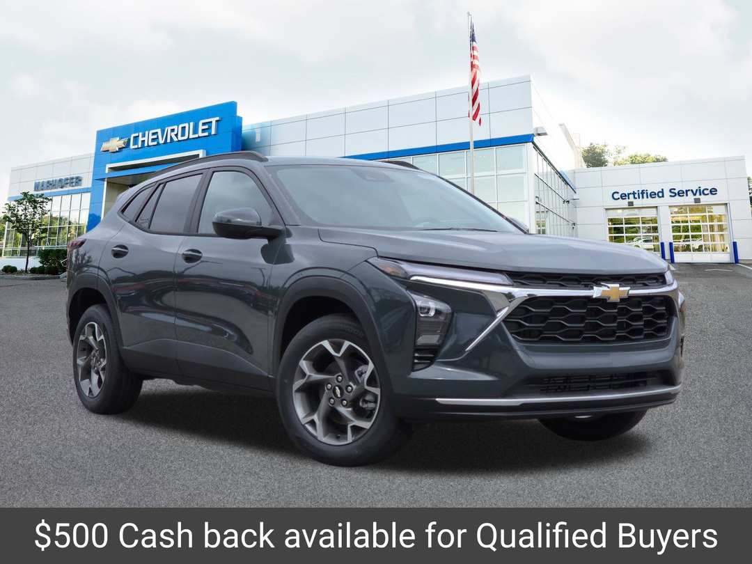 2026 Chevrolet Trax LT - Image 2