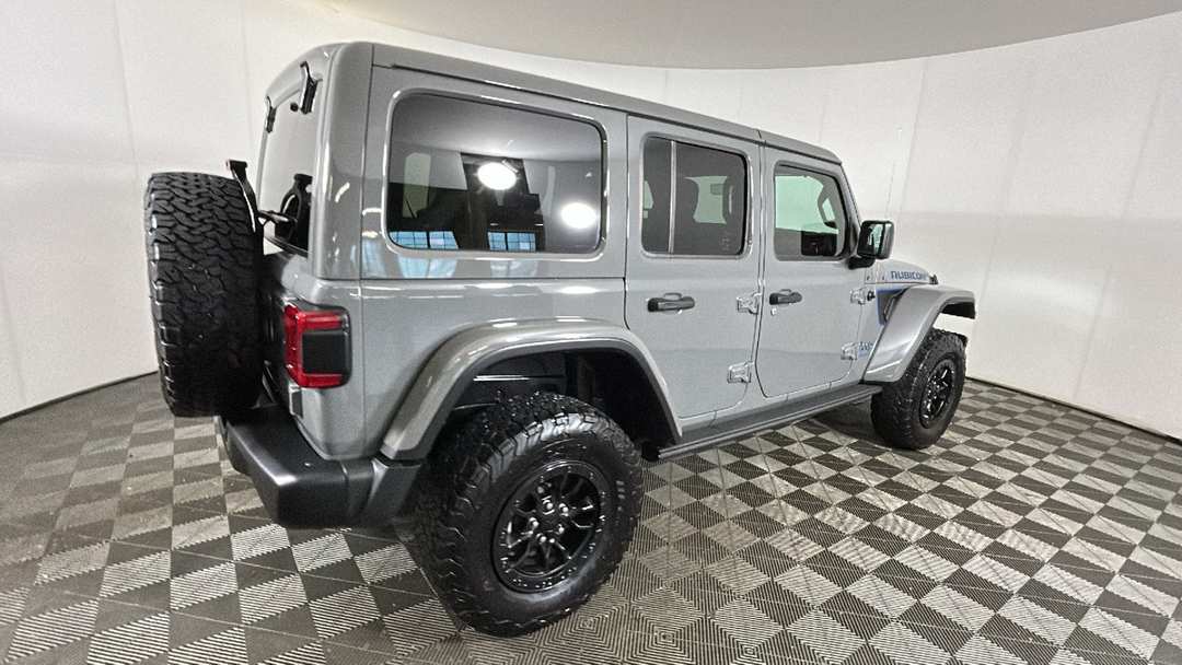 2023 Jeep Wrangler Rubicon 20th Anniversary Edition 4xe - Image 3