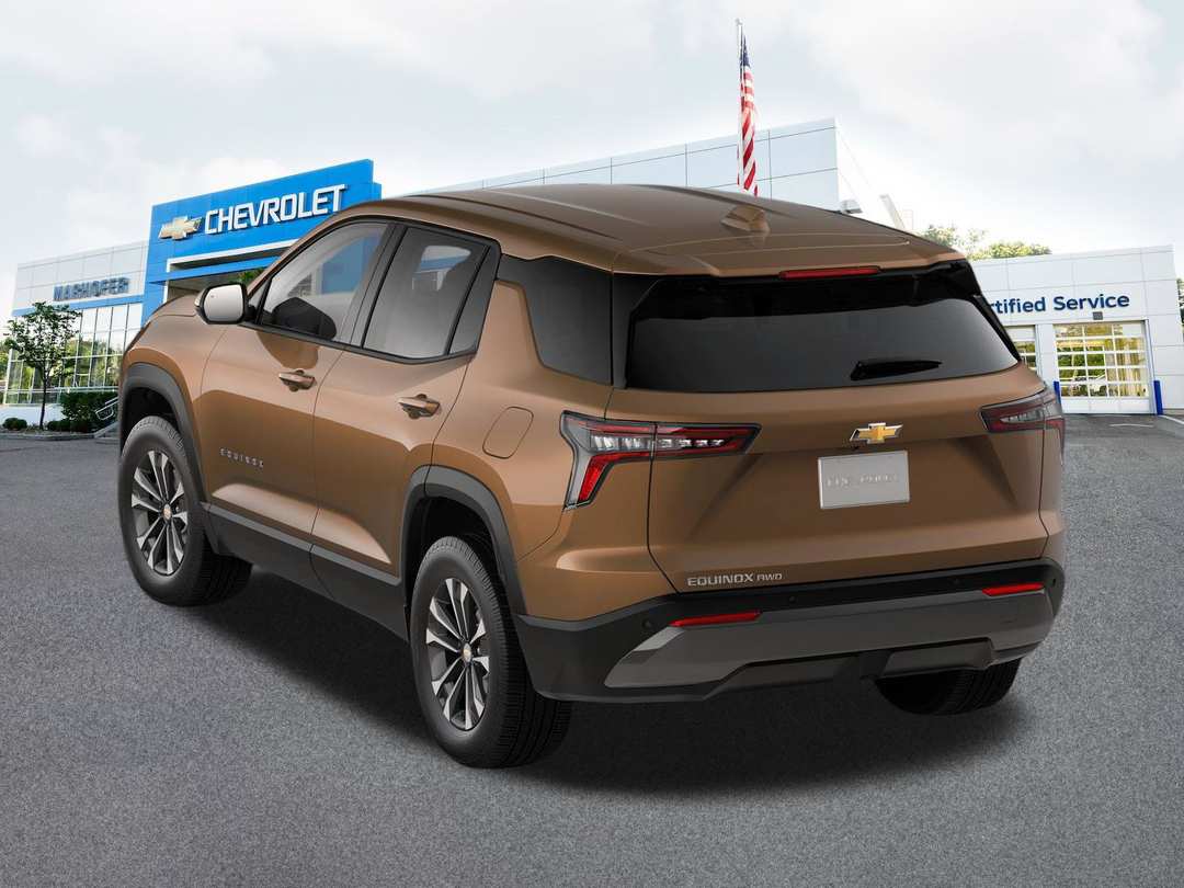 2027 Chevrolet Equinox LT - Image 2