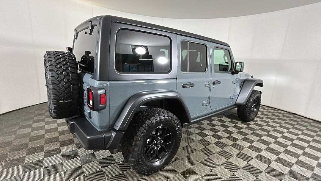 2025 Jeep Wrangler Willys 4xe - Image 3