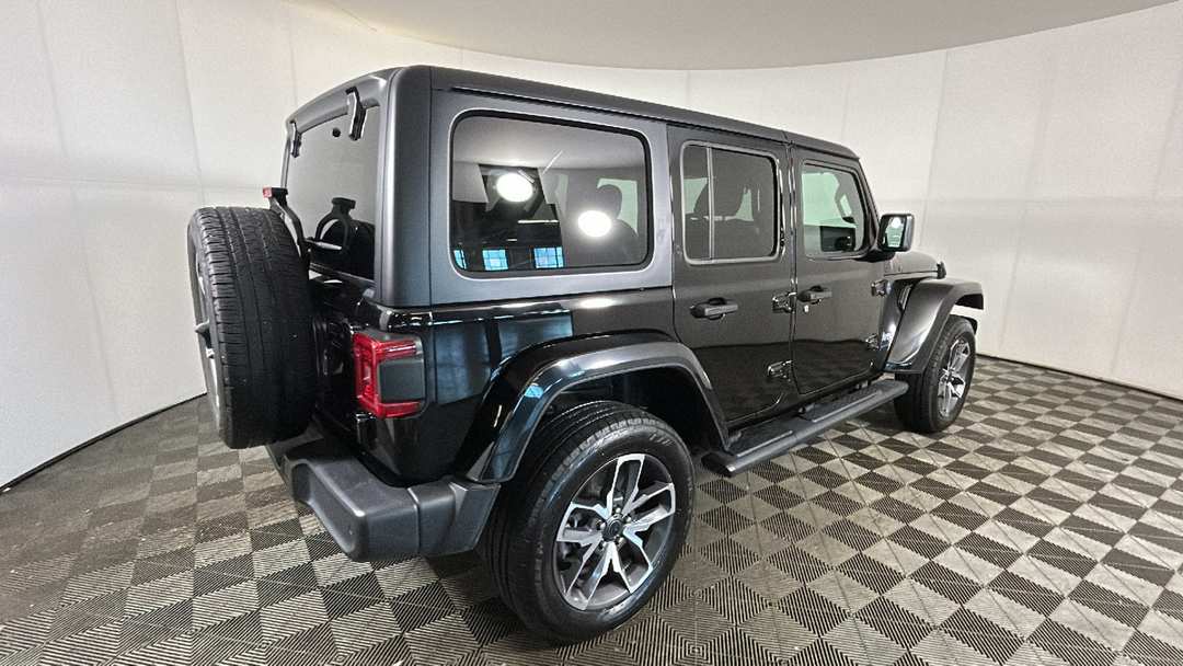 2024 Jeep Wrangler Sport S 4xe - Image 3