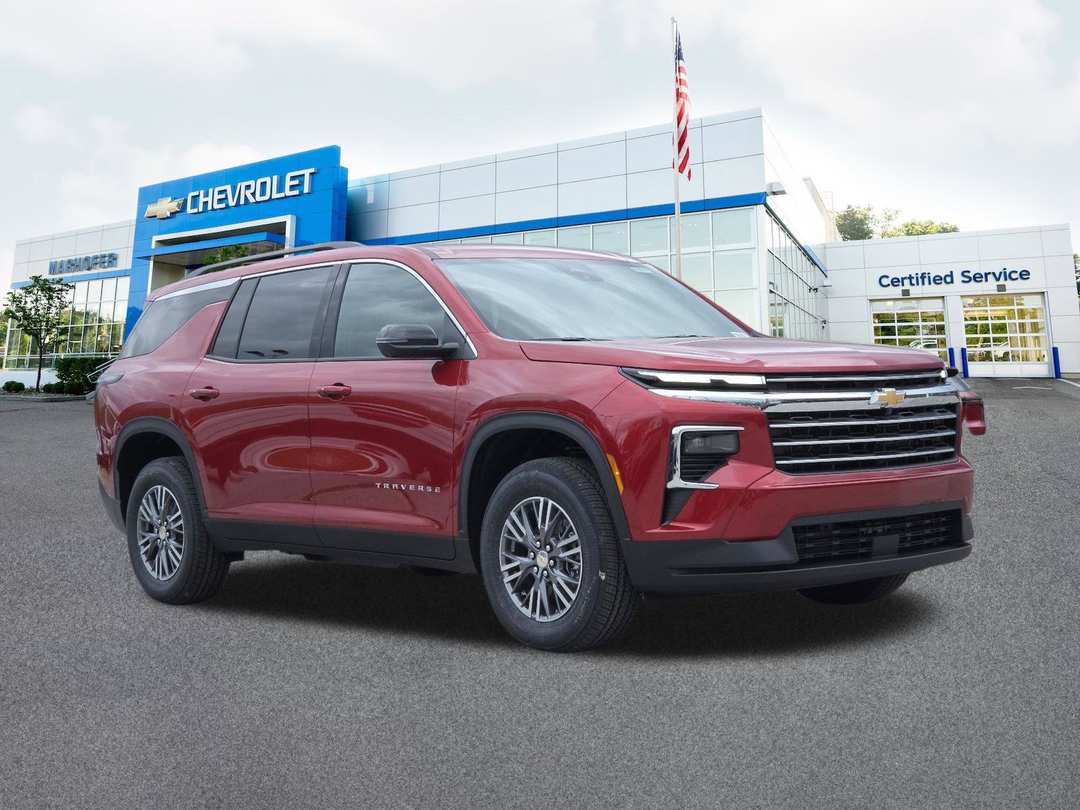 2026 Chevrolet Traverse LT - Image 2