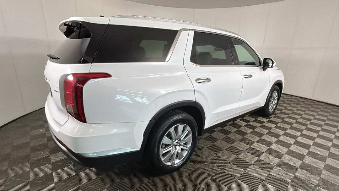 2025 Hyundai Palisade SEL - Image 3