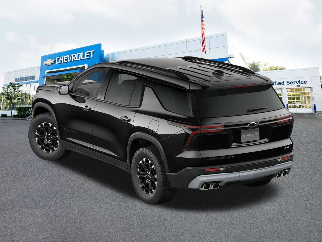 2027 Chevrolet Traverse Z71 - Image 2