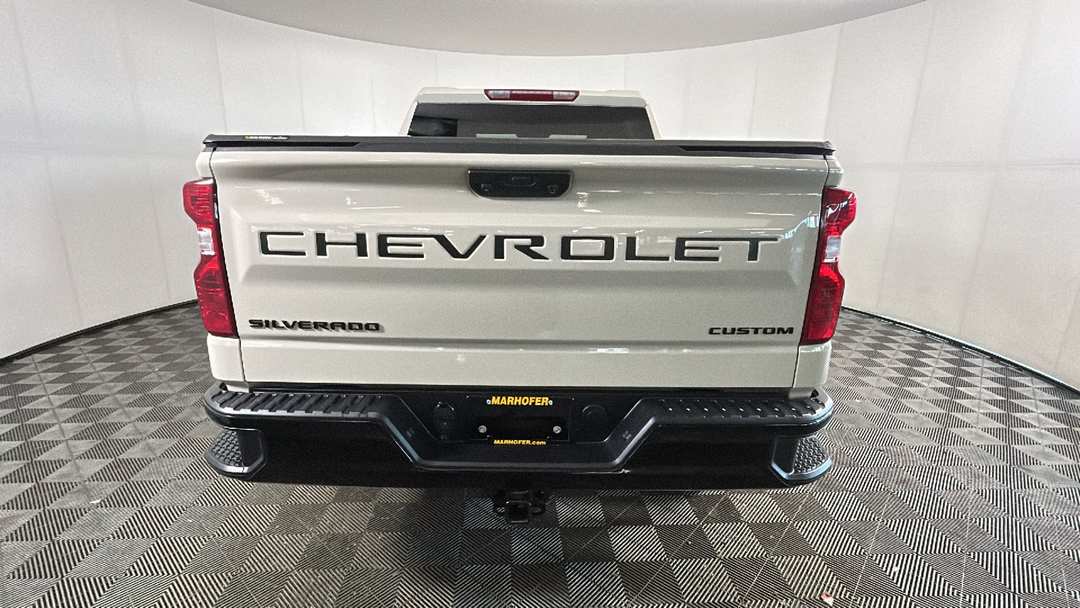 2026 Chevrolet Silverado 1500 Custom Trail Boss - Image 3