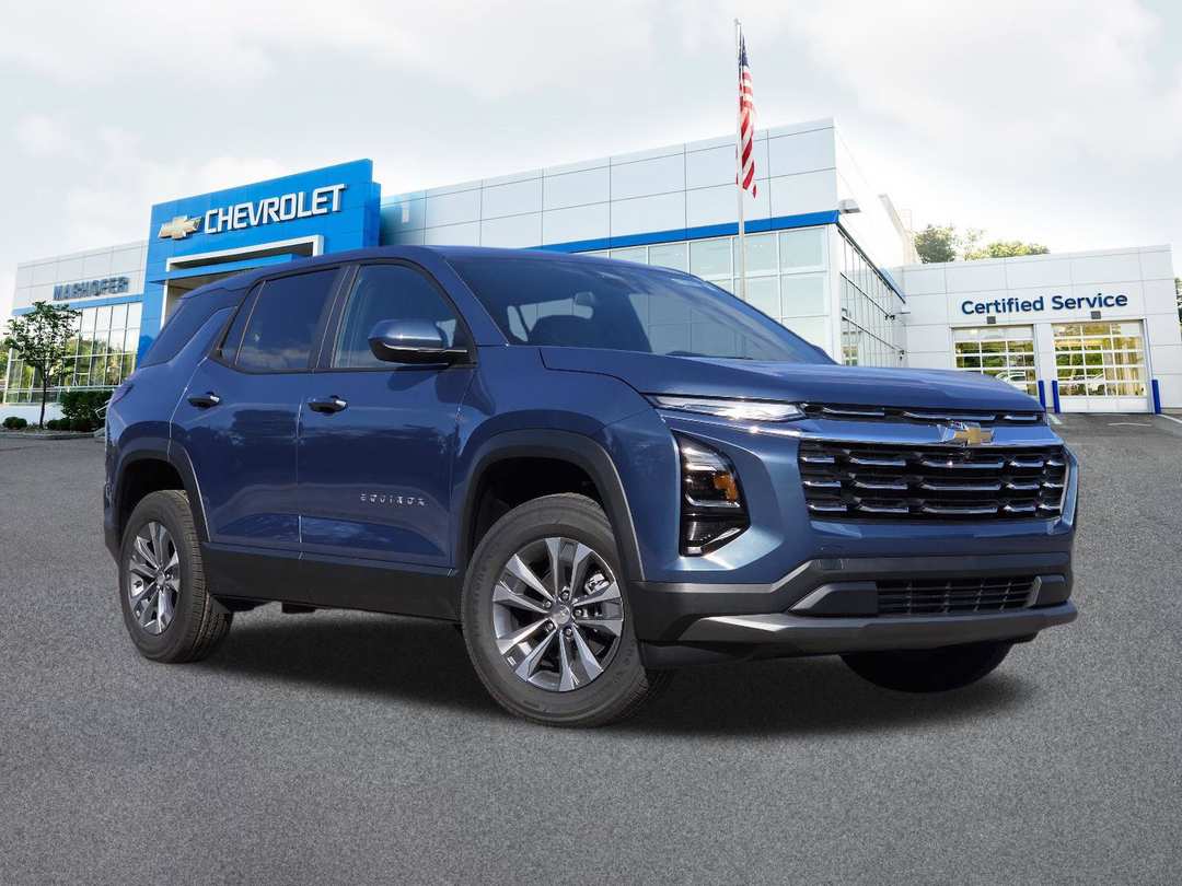 2027 Chevrolet Equinox LT - Image 2