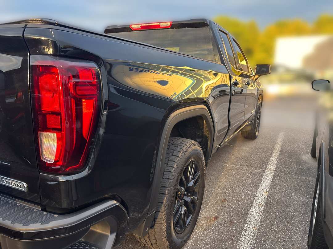 2023 GMC Sierra 1500 Elevation - Image 3