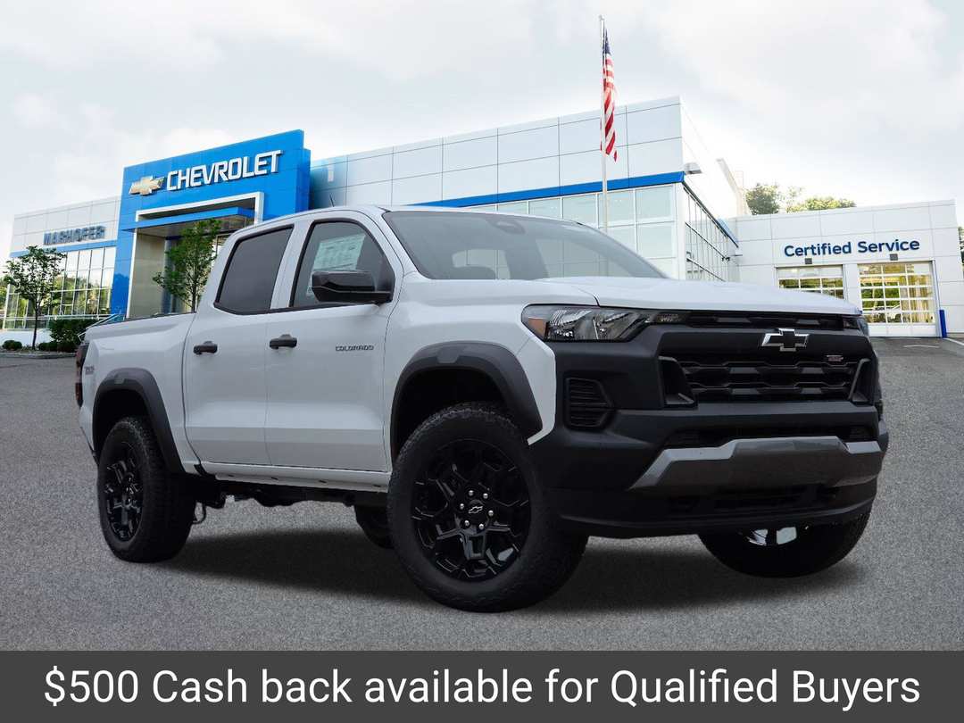2026 Chevrolet Colorado Trail Boss - Image 2