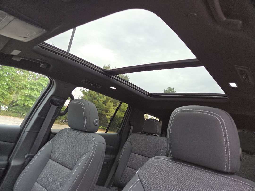 2027 Chevrolet Traverse LT - Image 3